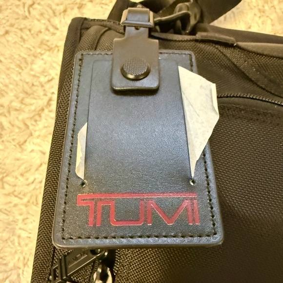 TUMI Alpha Garment Bag BRAND NEW!! - Picture 14 of 15